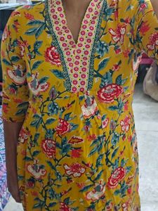 Vibrant Floral Yellow Kurta