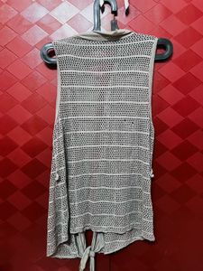 Women's Sleeveless Open Front cotton top