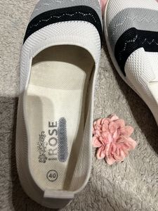 Like New IROSE Slip-on Sneakers👌💜