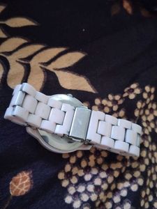Fastrack Women's Watch - Stylish &amp; Unique