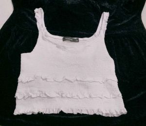 Very Beautiful N Strachable Tank Top