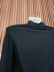 Black Turtleneck Cropped Long Sleeve Top