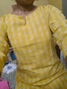 Short Kurti