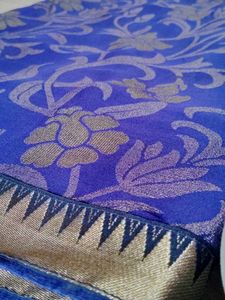 Set Of Elegant Royal Blue Floral Saree with blouse