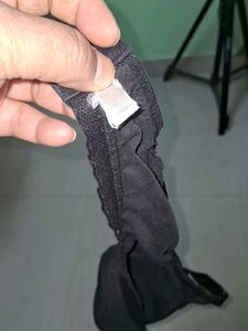 Classic Black Bra for Everyday Comfort