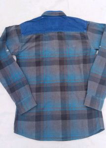 Funky Junky Premium Men Blue Checkered shirt