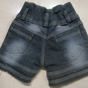 Cute Girls' hot pants set of 4