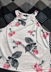 Floral Halter Neck Crop Top