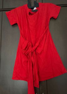 Chic Red Tie-Waist Dress