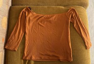 Very Good Off Shoulder Top