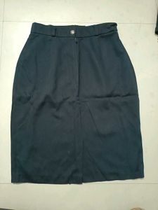 ✨ Black A-Line Skirt - Elegant &amp; Like New ✨