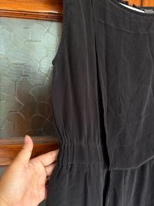 Calvin Klein Black Sleeveless Midi Dress