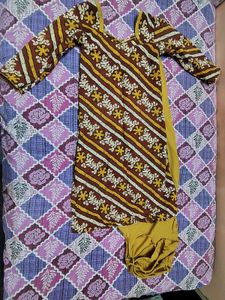 Maroon &amp; Yellow Striped Cotton Kurta