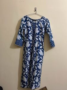Blue & White Floral Print Kurta