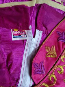Size 32 New Girls Festive Kurta Set with Leggings