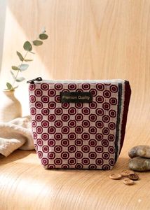 Chic Geometric Print Pouch