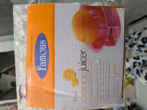 Famous Fruit Orange Juicer