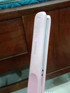 Havells Hair Straightener - Pink