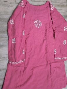 Pink Embroidered Cotton Kurta
