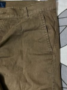 Highlander Khaki Pants - Size 32/32