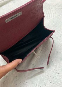 🍒Cherry red handbag -Mini🤌🏻