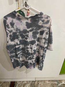 H&amp;m Tshirt