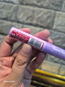 Teen-Teen Dream Kiss lip crayon