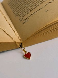 Red heart pendant