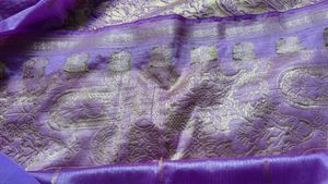 lavender colour saree with elegant contrast matchi