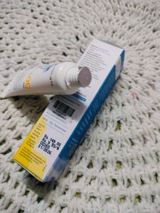 Plum Niacinamide Hybrid Sunscreen SPF 50