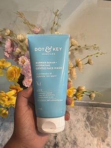 Dot & Key Gentle Face Wash