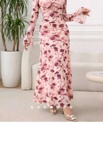 Savana Chic Floral Twist Bodycon Dress