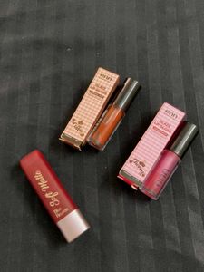 Lip Gloss and Matte Lipstick Set