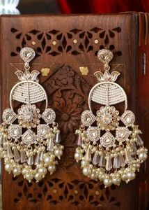Veni Contemporary Drop Earrings.