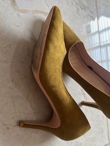 Mustard Yellow Olive Suede Pumps
