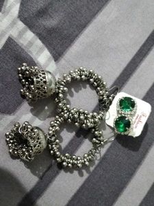 combo offer Elegant Silver Jhumkas / Emerald Ear