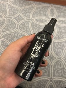 Ronizille Fix Matte Face Spray