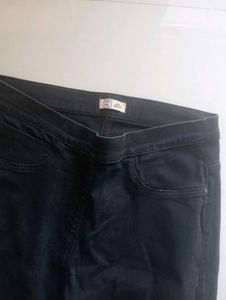 Black Skinny Fit Jeans