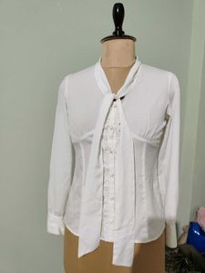Chic White Bow Blouse