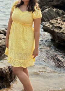 Pretty Yellow Dress