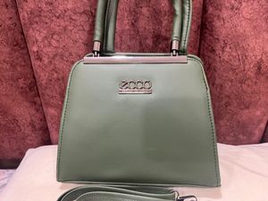 Beautiful Green Purse With Long Belt