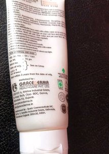Depiglow Whitening Face Wash