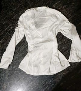 Chic White Ruched Button-Up Shirt