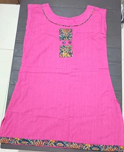Combo - Sleeveless Kurti/Top