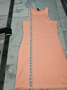 H&amp;M Ribbed Peach Bodycon Mini Dress