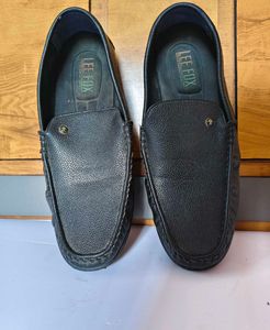 Men's Black Leather Loafers