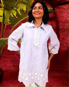 🌸 Laks*ita Embroidered Kurta 🌸