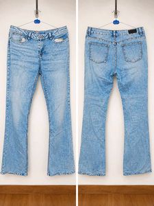 Light Wash Flared Jeans