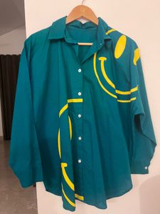 Green Smiley Face Button-Up Shirt - Free size