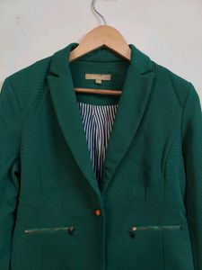 Green Casual Long Sleeves Blazer !